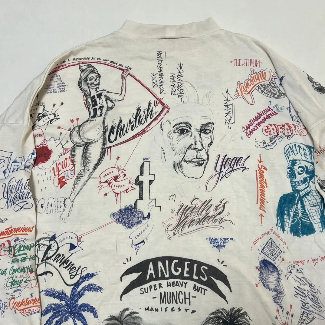SAINT Mxxxxxx × BORNXRAISED BR_LS TEE/LA/WHT Latest co-branded model LA diamond all-over long sleeves off-white S-XL Super heavy work started in February and lasted three months Super complex 36 sets of screens Outlined pictures make you doubt your life Super perfect reproduction of printing Genuine Czech diamonds Pressure-free reproduction